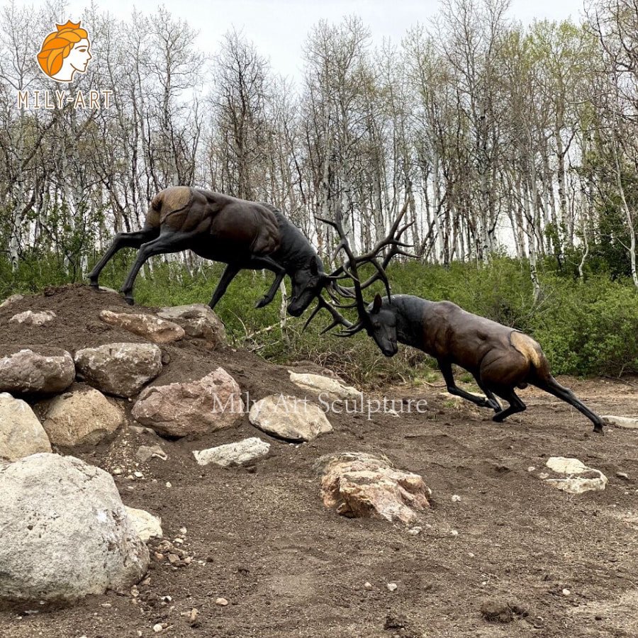 bronze fighting deer statues