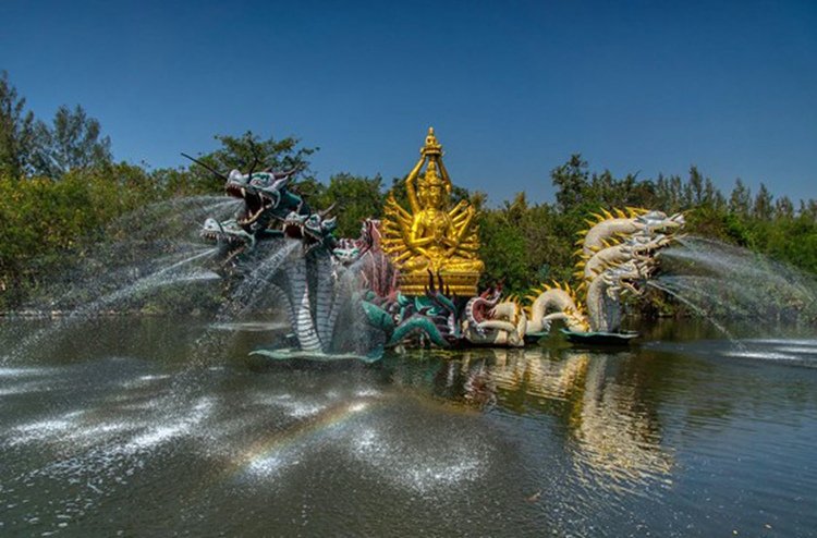 bodhisattva avalokiteshvara fountain in thiand