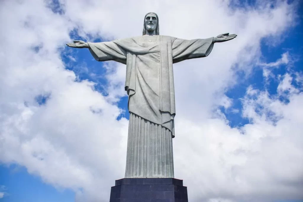 christ the redeemer statue rio de janeiro brazil.jpg