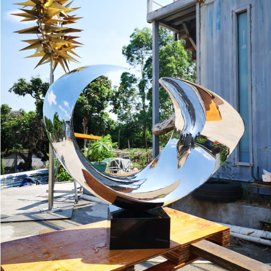 sky mirror sculpture stainless steel chome silver sculpture