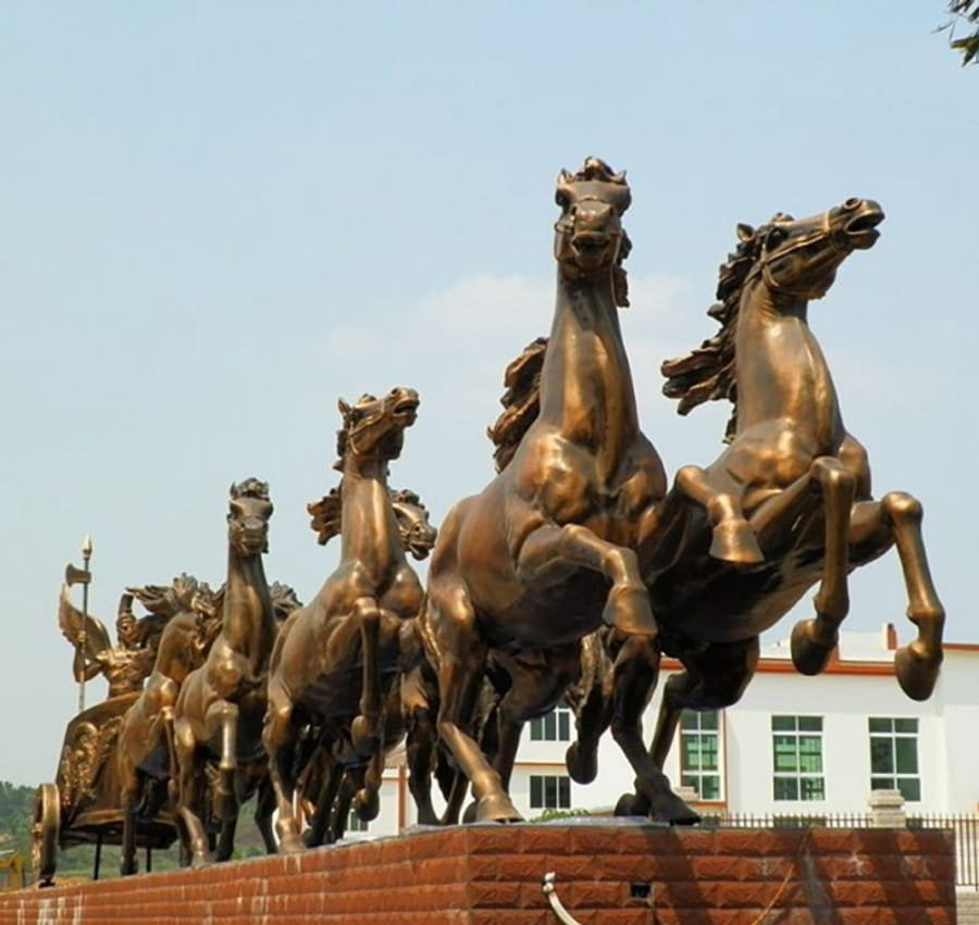 8 bronze horse statues1