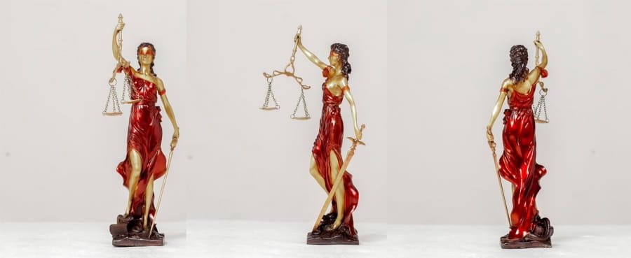 bronze lady of justice statue4