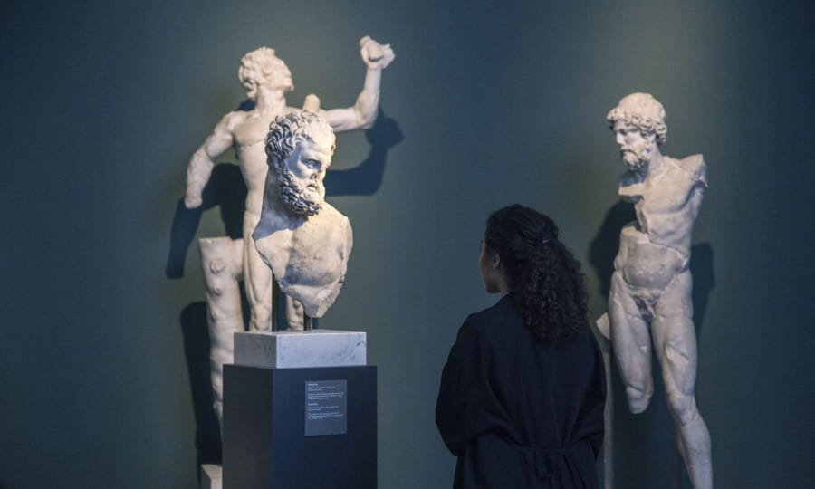 roman and greek statues7
